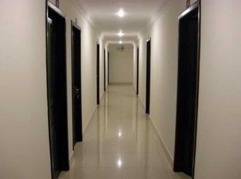 Trasak Pa-Em Hotel & Restaurant Phnom Penh Dış mekan fotoğraf